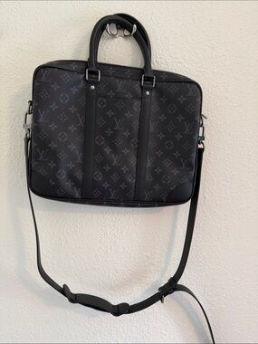 Auth Louis Vuitton Black Monogram porte-documents voyage pm briefcase.  EUC.